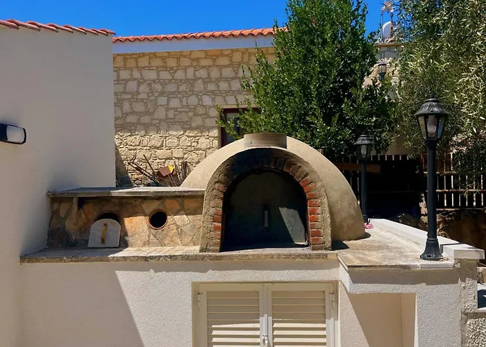 Niki * Pano Akourdalia